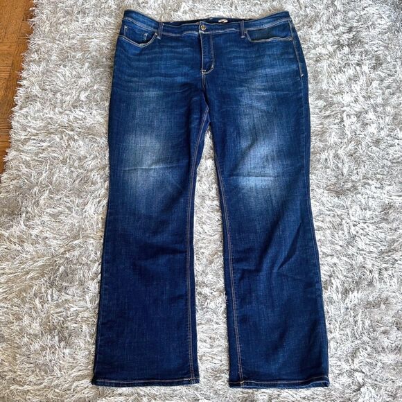 Seven7 Women's Plus Size 22 Dark Wash Denim Boot cut Mid Rise Jean - Picture 2 of 12